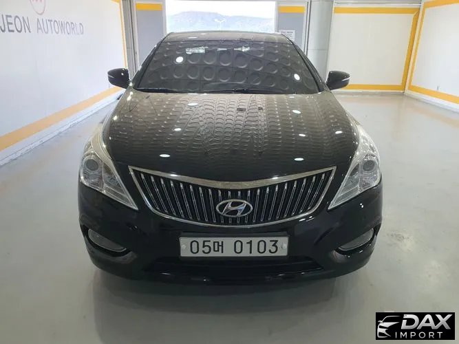 Hyundai Grandeur HG240 Modern