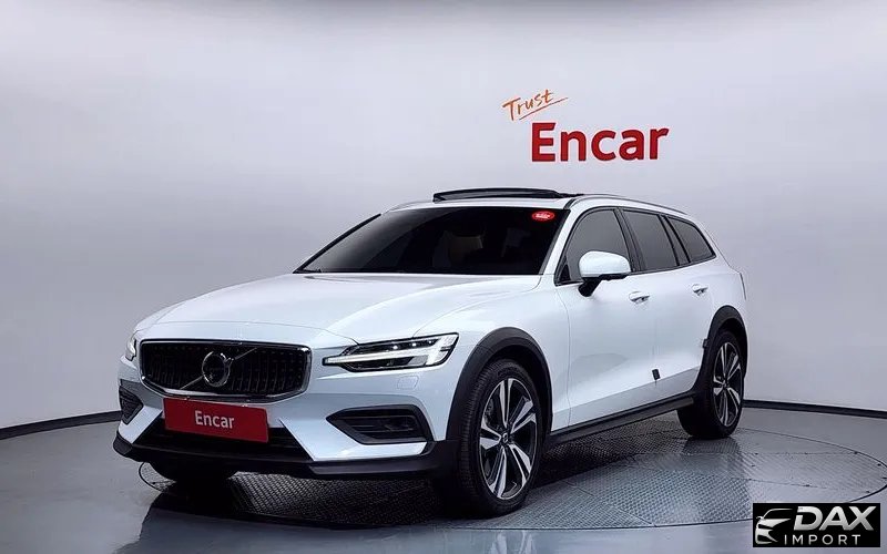 Volvo V60 T5 Pro AWD