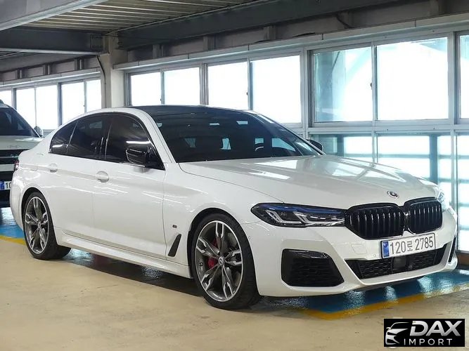BMW 5-Series M550i xDrive