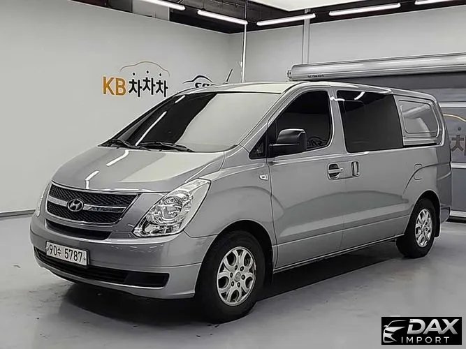 Hyundai Starex 5-Seater VAN