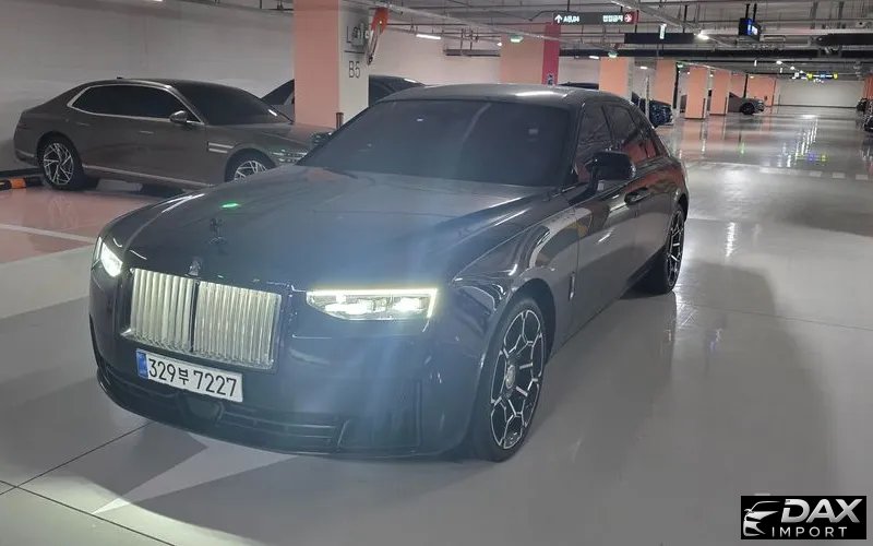 Rolls-Royce Ghost 6.7 V12 Black Badge