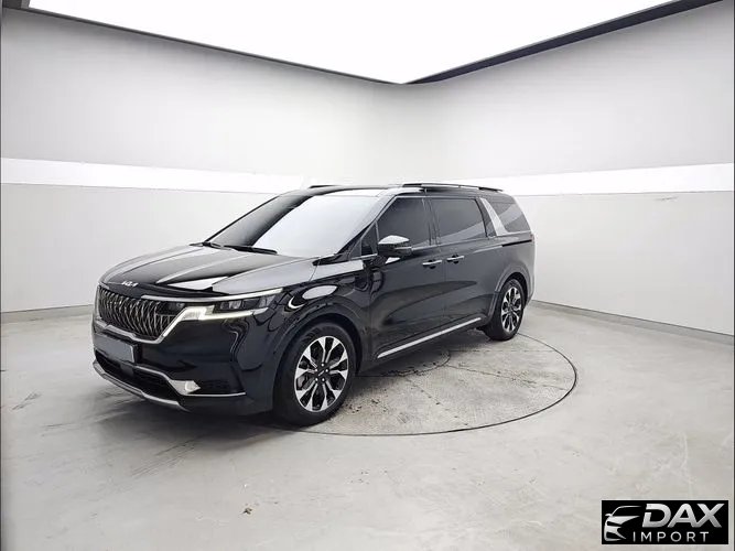 Kia Canival Gasoline 7-Seater Signature