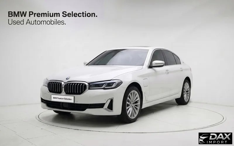 BMW 5-Series 530e Luxury