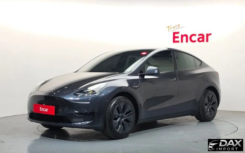 Tesla Model Y RWD