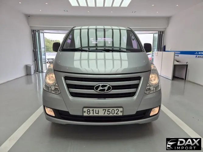 Hyundai Starex 5-Seater VAN
