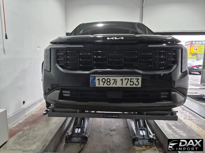 Kia Canival HEV 9seater Gravity