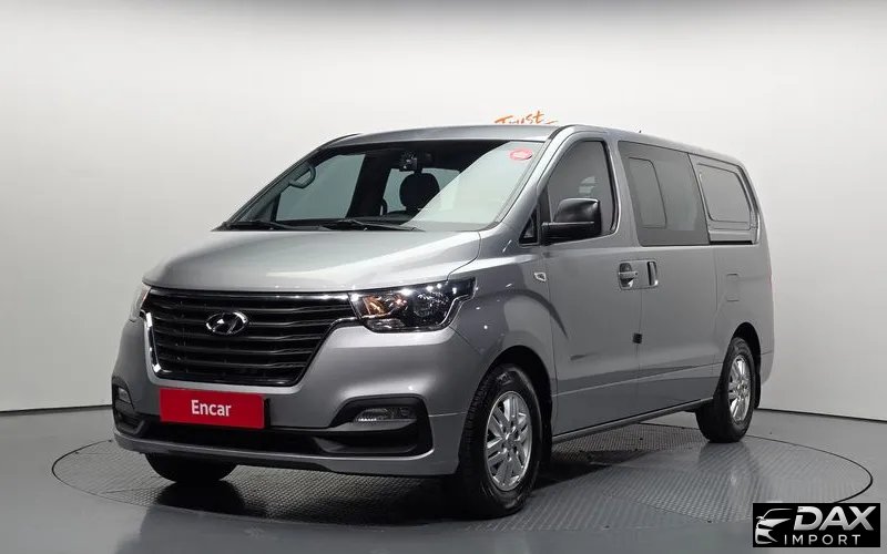 Hyundai Starex Van 5-Seater