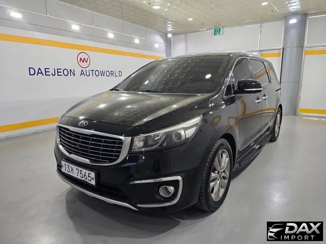 Kia Canival 9-seater Noblesse