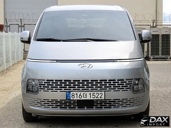 Hyundai Staria Cargo 3-Seater