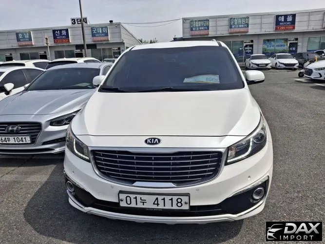 Kia Canival 9-Seater Prstige