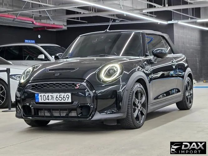 Mini Cooper Convertible Classic