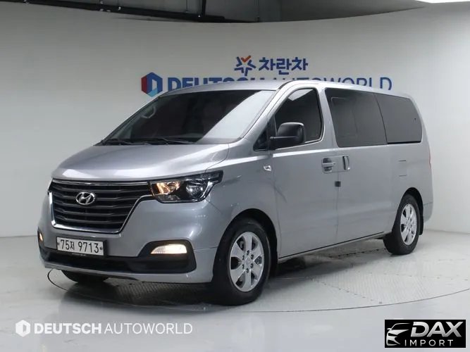 Hyundai Starex Wagon 12-Seater