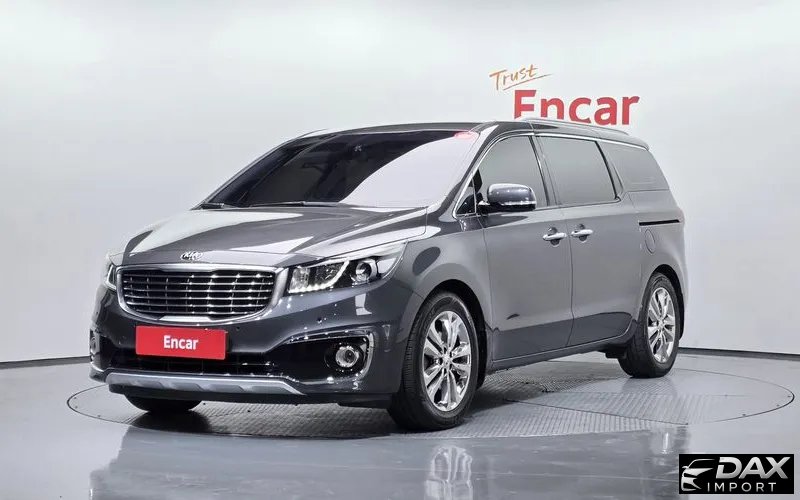 Kia Canival 7-seater Limousine