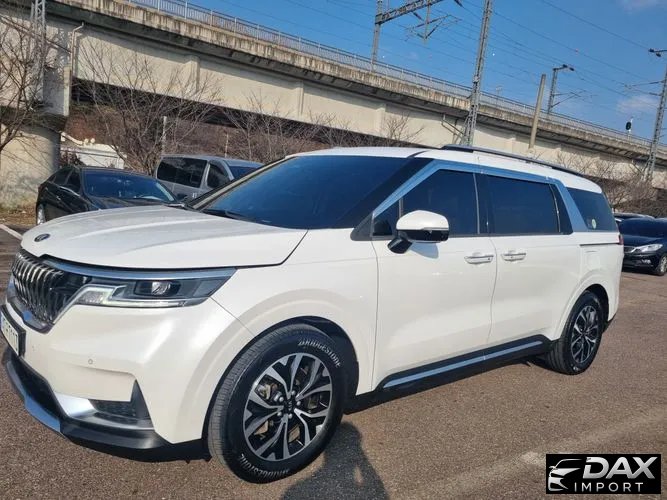 Kia Canival 9-Seater Noblesse