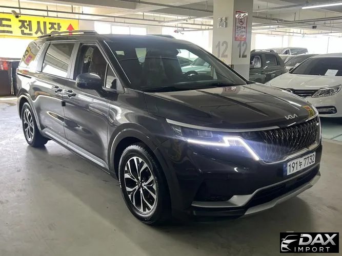 Kia Canival 9-Seater Prestige