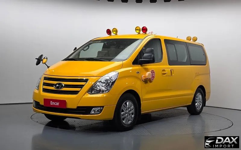 Hyundai Starex Guard car of children