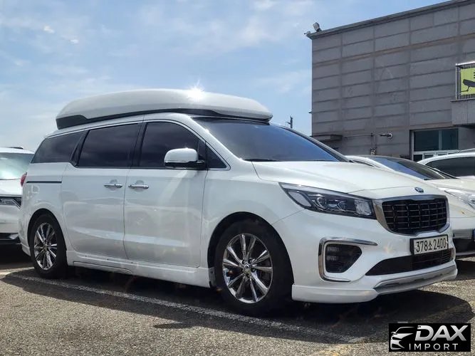 Kia Canival Gasoline 9-Seater Hi-Limousine