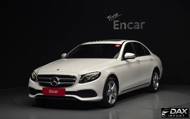 Mercedes-Benz E-Class E220d 4MATIC Avantgarde