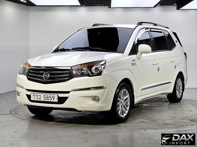 KG_Mobility_Ssangyong KORANDO 4WD GT 11-seater