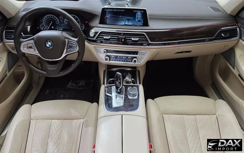 BMW 7-Series 750Li xDrive Premium