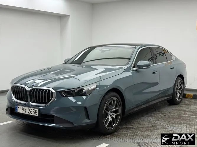 BMW 5-Series 520i