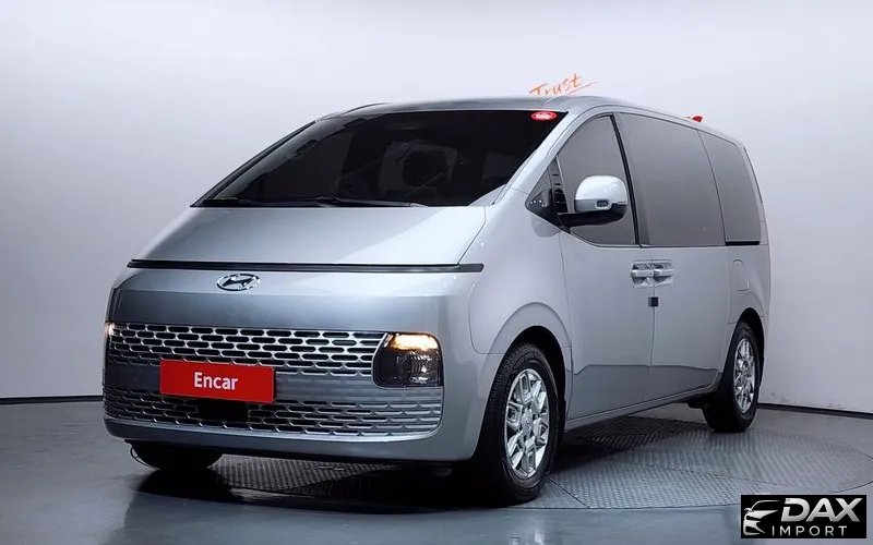 Hyundai Staria Tourer 9-Seater