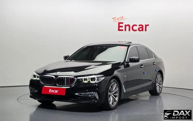 BMW 5-Series 520i Luxury