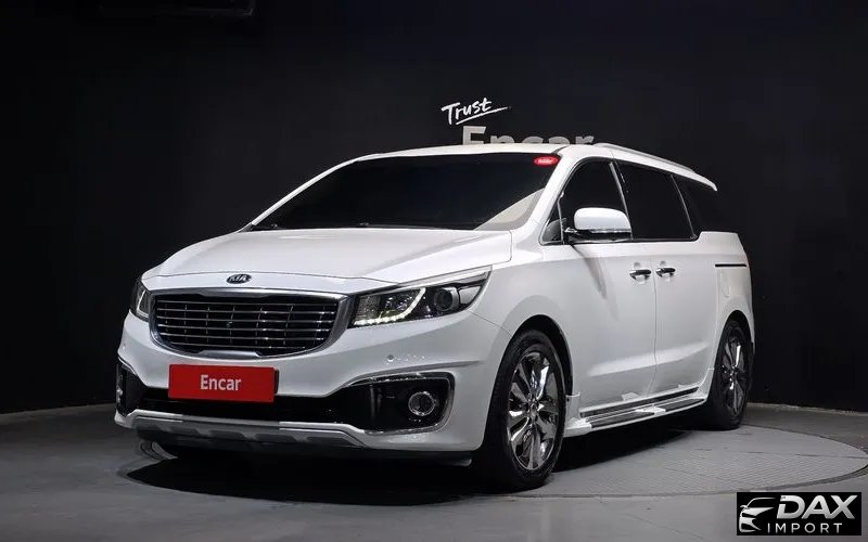Kia Canival 7-seater Limousine