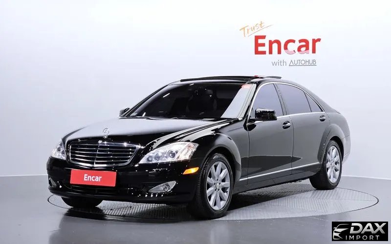 Mercedes-Benz S-Class S550V