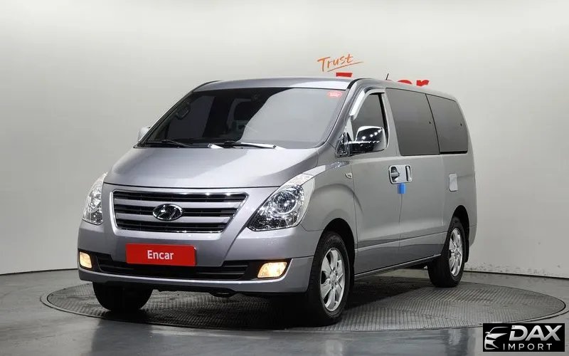Hyundai Starex 4WD 12-Seater Wagon