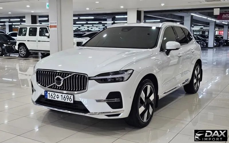 Volvo XC60 T8 Ultra Bright