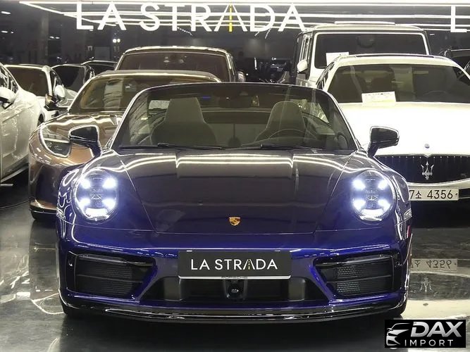 Porsche 911 Carrera 4 GTS Cabriolet