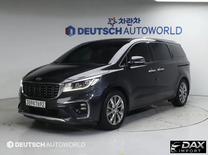Kia Canival 9-Seater Noblesse