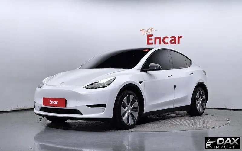 Tesla Model Y Long Range
