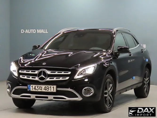 Mercedes-Benz GLA-Class GLA220 Premium