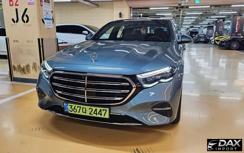 Mercedes-Benz E-Class E300 4MATIC Exclusive