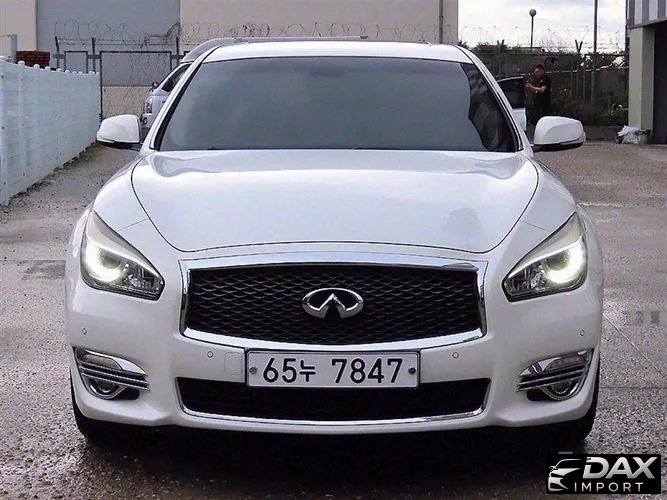 Infiniti Q70 3.7 Style