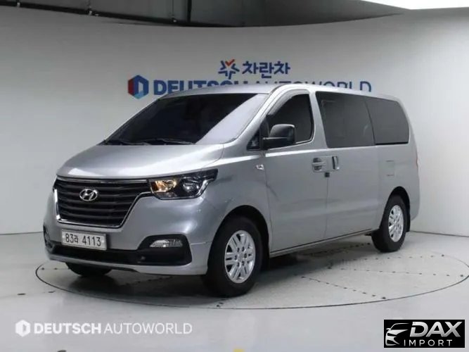 Hyundai Starex Van 5-Seater LPi
