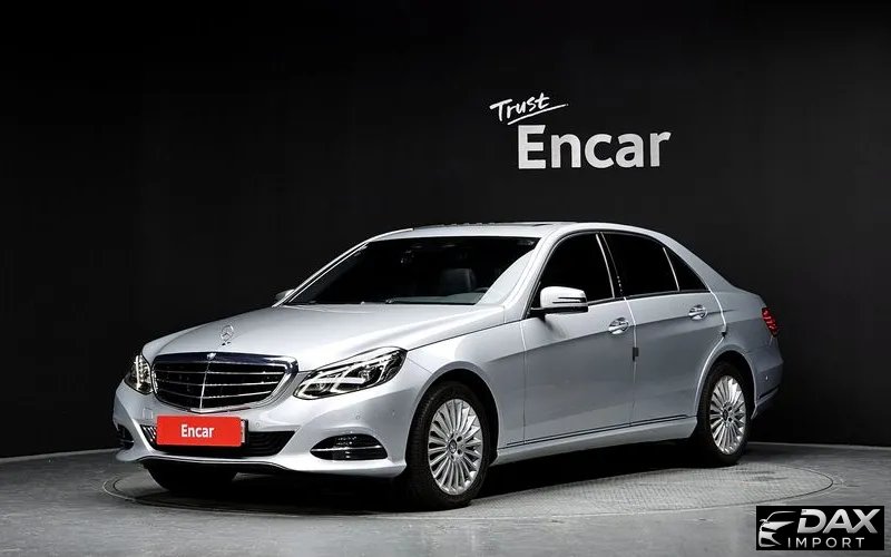 Mercedes-Benz E-Class E300 Elegance