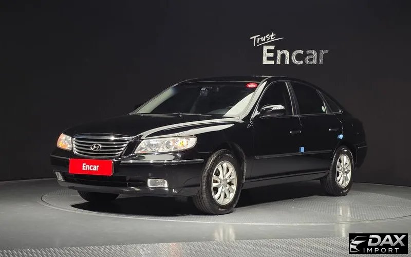 Hyundai Grandeur Q240 Deluxe