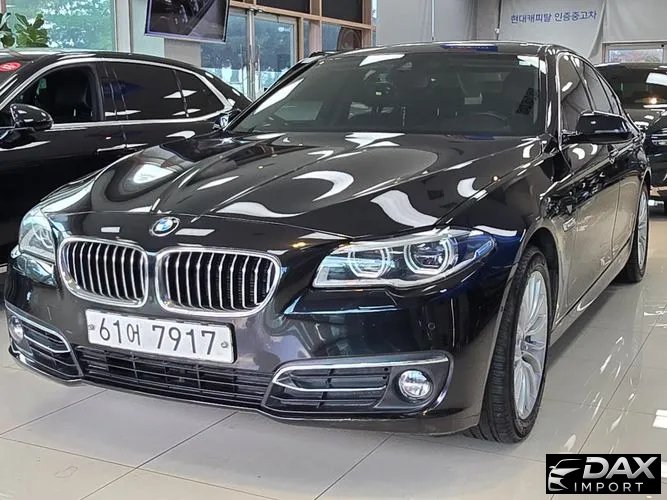 BMW 5-Series 528i xDrive Luxury