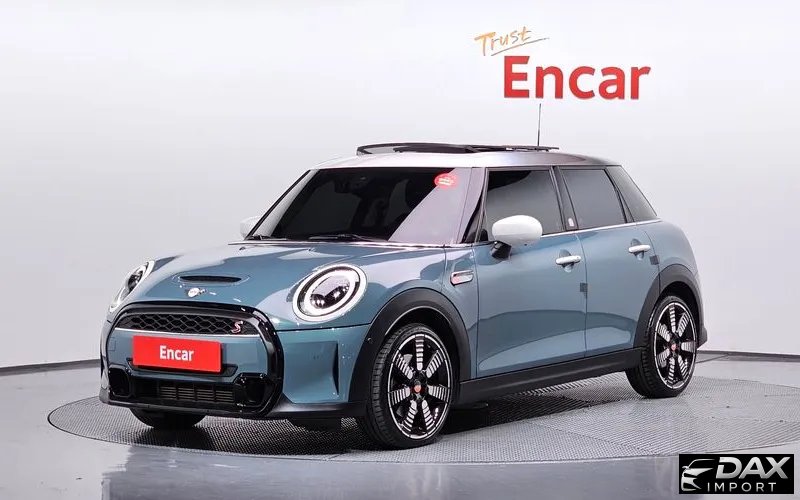 Mini Cooper 5Door Multitione Edition