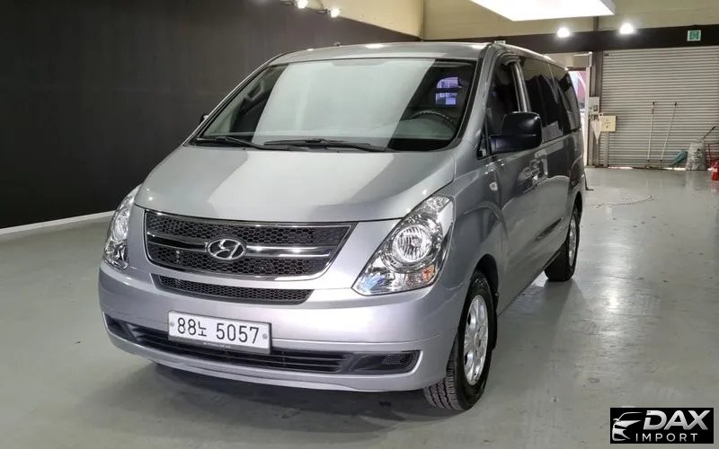 Hyundai Starex 5-Seater VAN