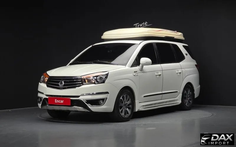 KG_Mobility_Ssangyong KORANDO 4WD RX 11-seater