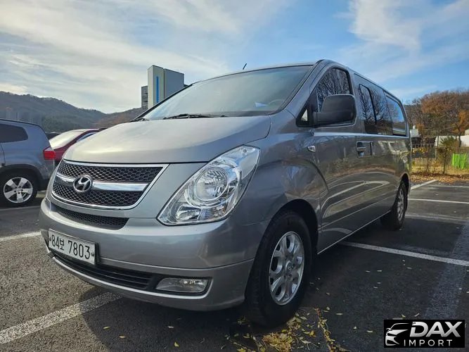 Hyundai Starex 5-Seater VAN