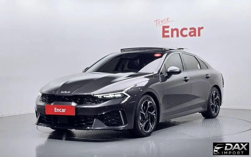 Kia K5 Signature