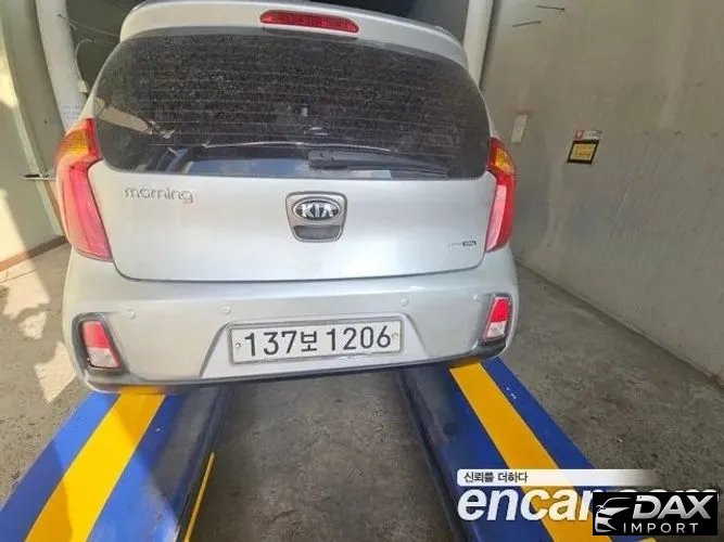 Kia morning VAN