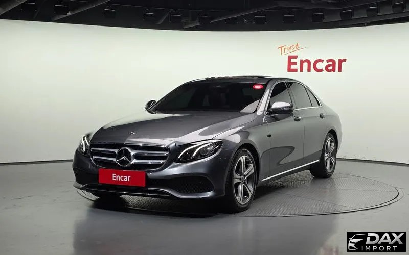 Mercedes-Benz E-Class E300 Avantgarde