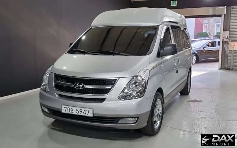 Hyundai Starex Limousine