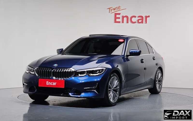 BMW 3-Series 320i Luxury